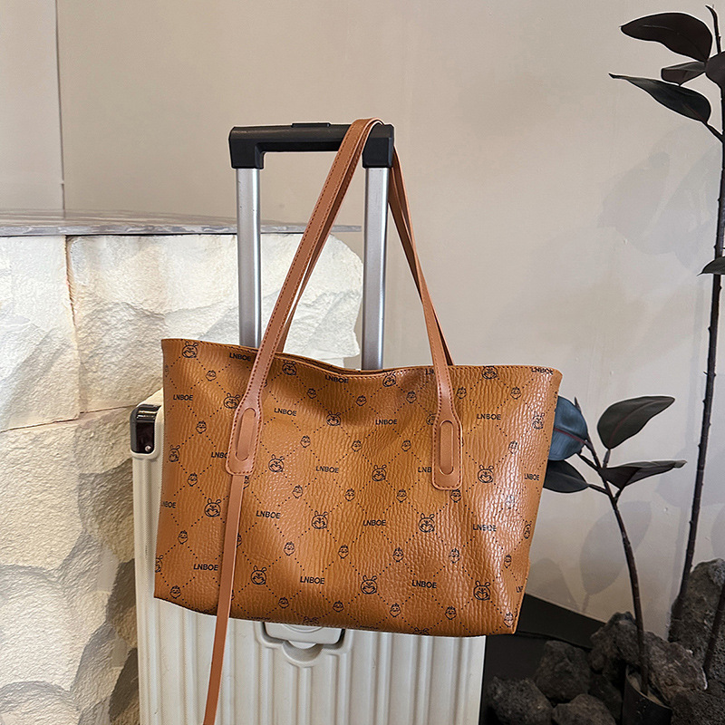 Bolsos de cuero suave de alta calidad para mujeres 2025, nuevos bolsos de viaje de gran capacidad, bolsos de hombro de moda retro