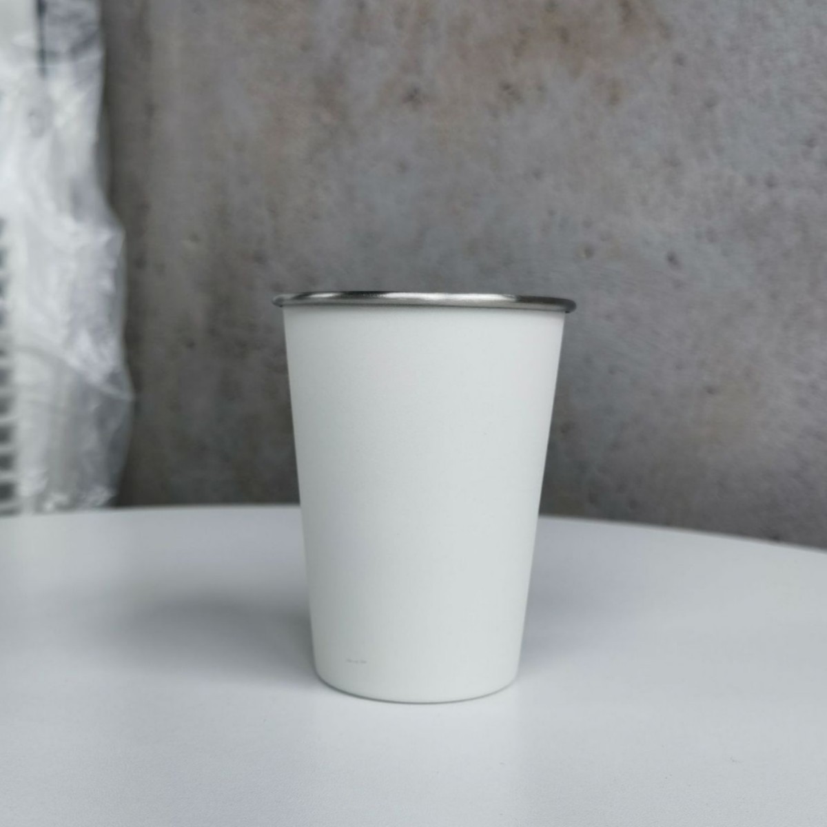 Taza de camping blanco de arroz esmerilado