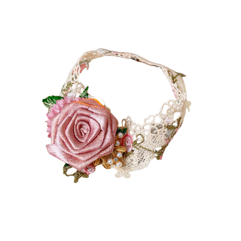 Collar de diamantes con incrustaciones de perlas de flores de tela, collar de diseño fresco y dulce, collar de alta gama de nicho Mori al por mayor