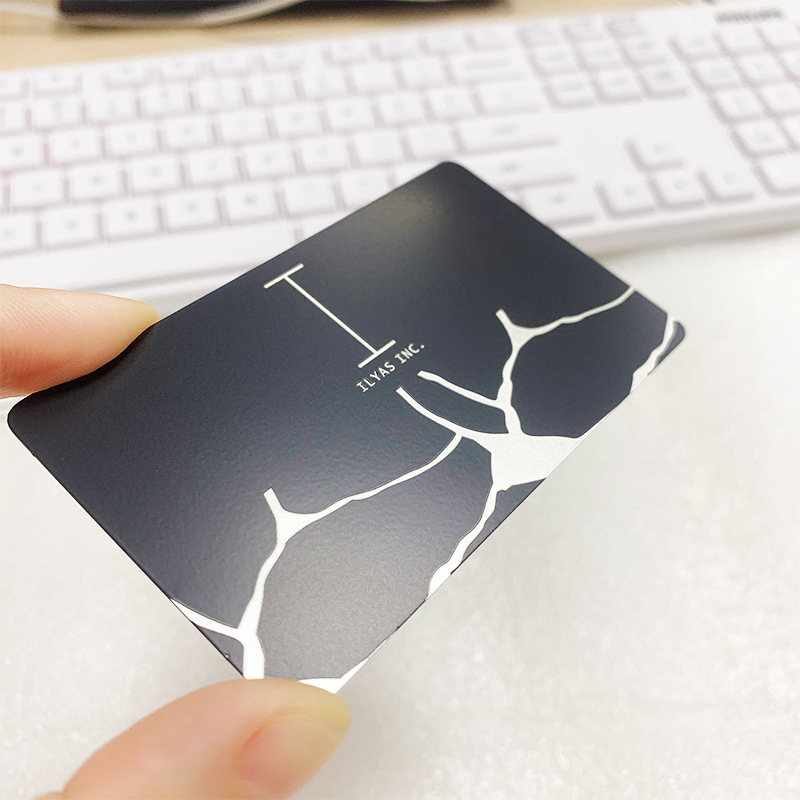 不锈钢电镀哑黑名片彩印LOGO个人名片印刷丝印不同图案自定义外型