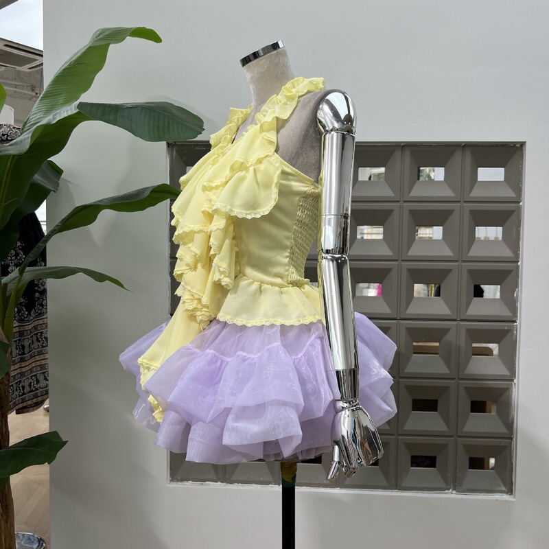 Amazon フリルホルターネックリボントップ + オーガンジーパフケーキスカートガーリースーツイン|undefined