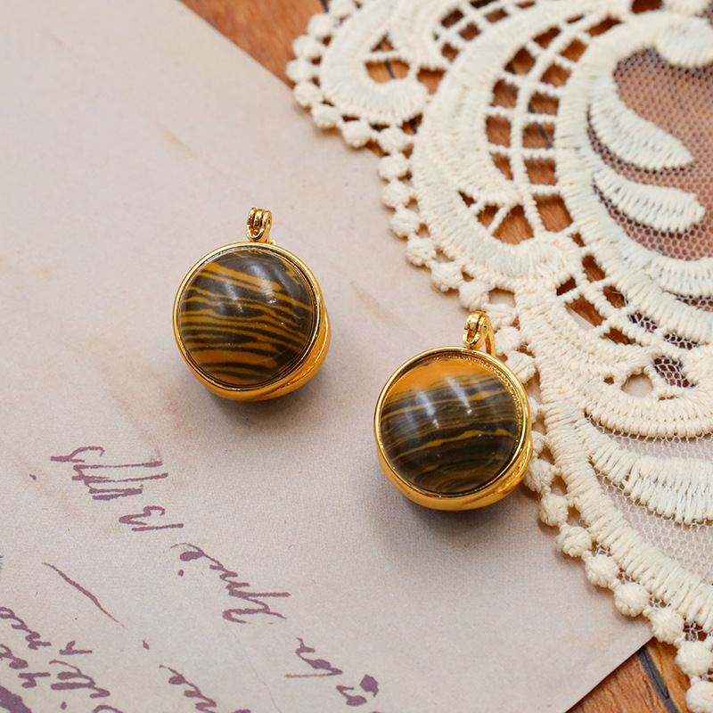 Retro organic universal earrings