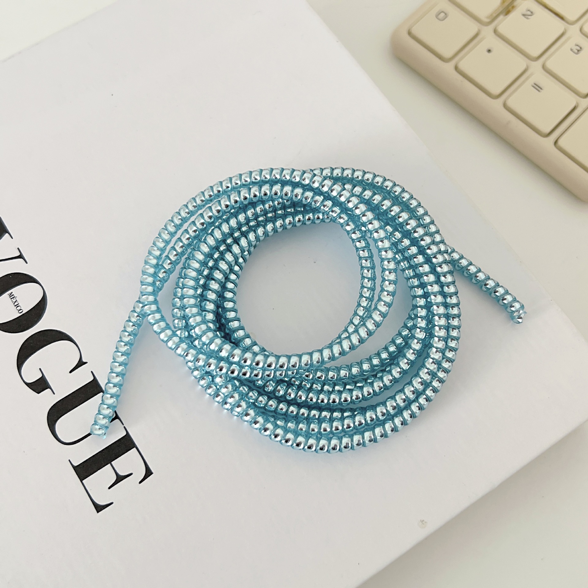 1,4 m 1,6 m cable de datos cuerda de protección anti-suciedad cable de teléfono móvil cuerda de bobinado anti-rotura cargador cubierta de protección de alambre