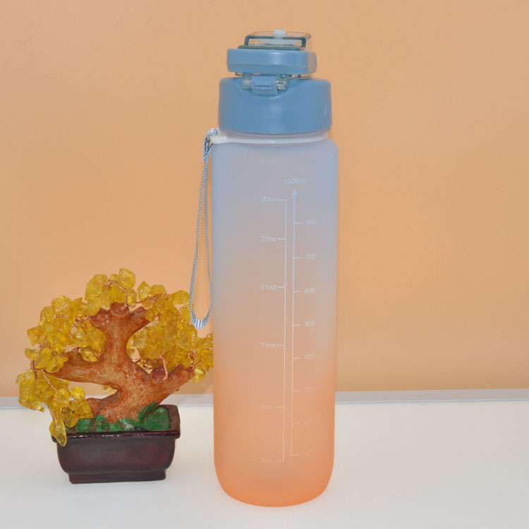 Comercio exterior gradiente color deportes hervidor de agua gran capacidad moda taza portátil helada fitness bebida directa plástico