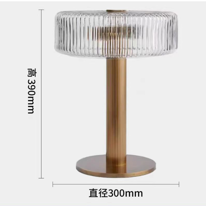 Lámpara de mesa de estudio creativa minimalista posmoderna de fábrica, modelo de diseñador de lujo ligero, lámpara de mesa de decoración de oficina