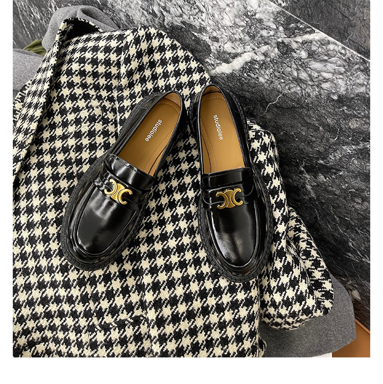 葡萄妈Studiolee英伦风小皮鞋女小金扣圆头一