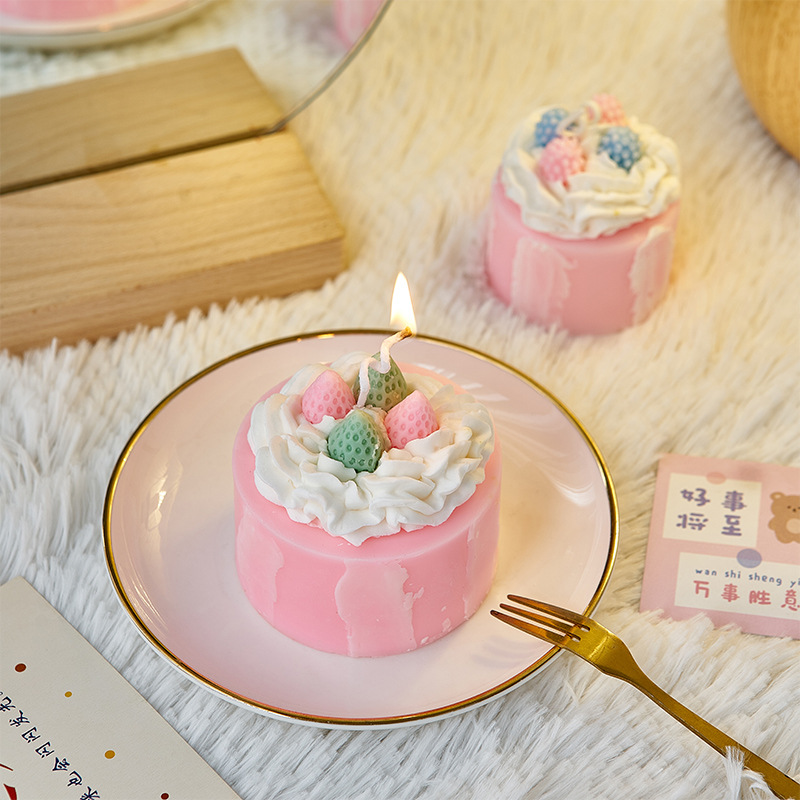 創意可愛蛋糕香薰蠟燭禮盒伴手禮女生臥室高顏值裝飾擺件生日禮物