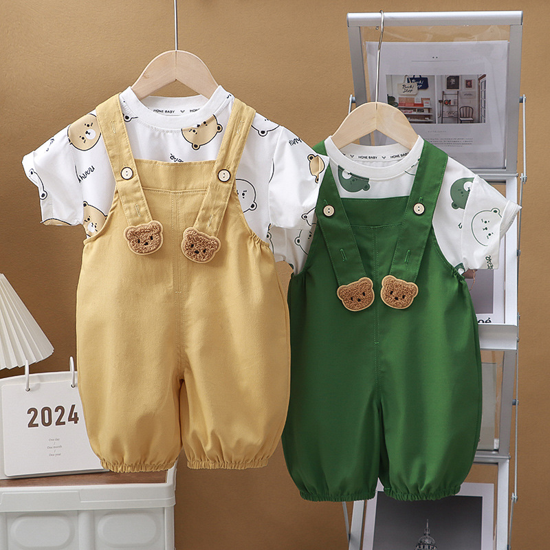 Monos de verano para niños Monos de estilo occidental para hombres y mujeres Conjunto de monos de manga corta para bebés 2025 Conjunto casual para niños delgados