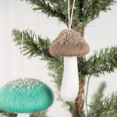 Christmas Mushroom Pendant Cute Felt Mushroom Decor Gift Green and Brown Christmas Tree Ornament