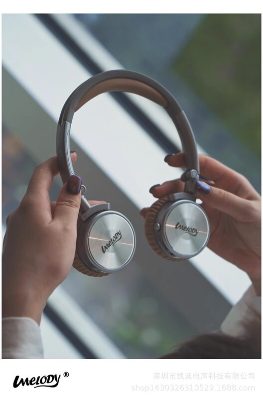 UMELODY light law U1 headset Retro Bluetooth y2g Millennium hot girl wear photography headset subwoofer OOTD