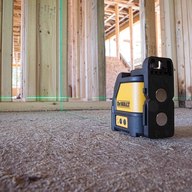 Medidor de nivel Dewei Luz verde Luz fuerte Láser cruzado Medidor de nivel infrarrojo de alta precisión DW088CG/DW089LG