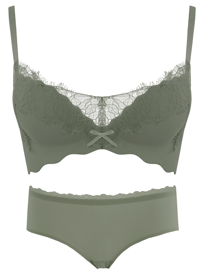 잔디 녹색 정장