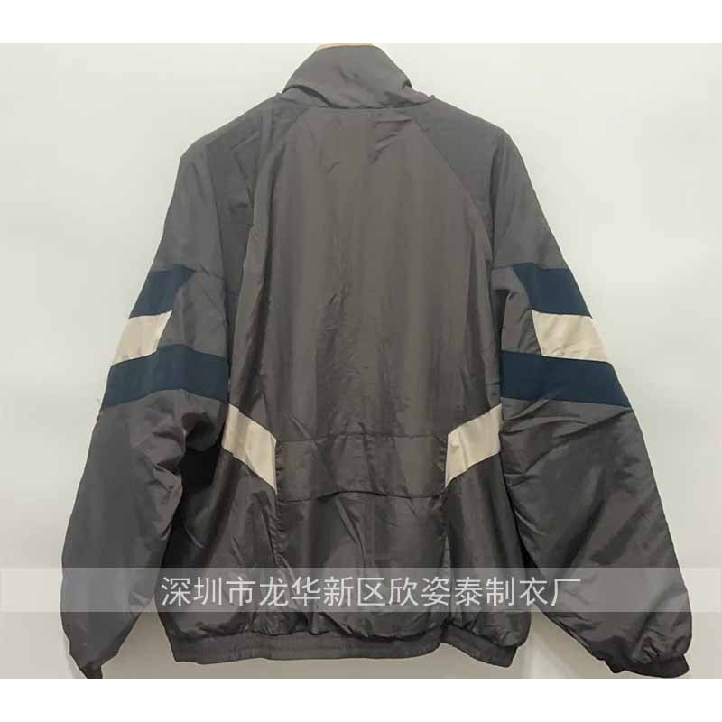 皇马休闲外套衣2024-25皇马灰色色风衣 Windbrea