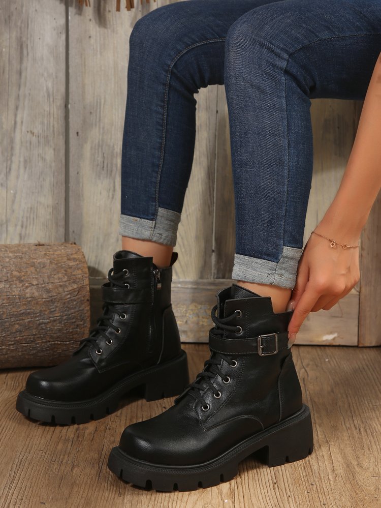 New autumn winter British style motorcycle boots thick soled belt buckle vintage ankle boots plus size_voghion.com