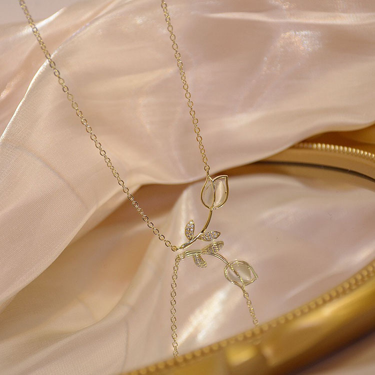 Luxe halsketting met zonnebloemmotief en tulp voor dames, lichte, hoogwaardige parelmoeren rozenbloem sleutelbeenketting, online verkrijgbaar_voghion.com