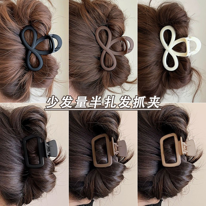 Clip de agarre esmerilado acrílico femenino nuevo estilo pequeño femenino de alta calidad medio atado clip de tiburón parte posterior de la cabeza clip para el cabello tocado