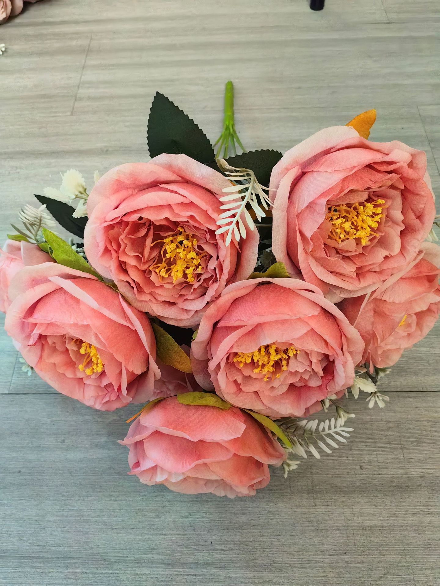 9 meses de simulación de flores falsas flores