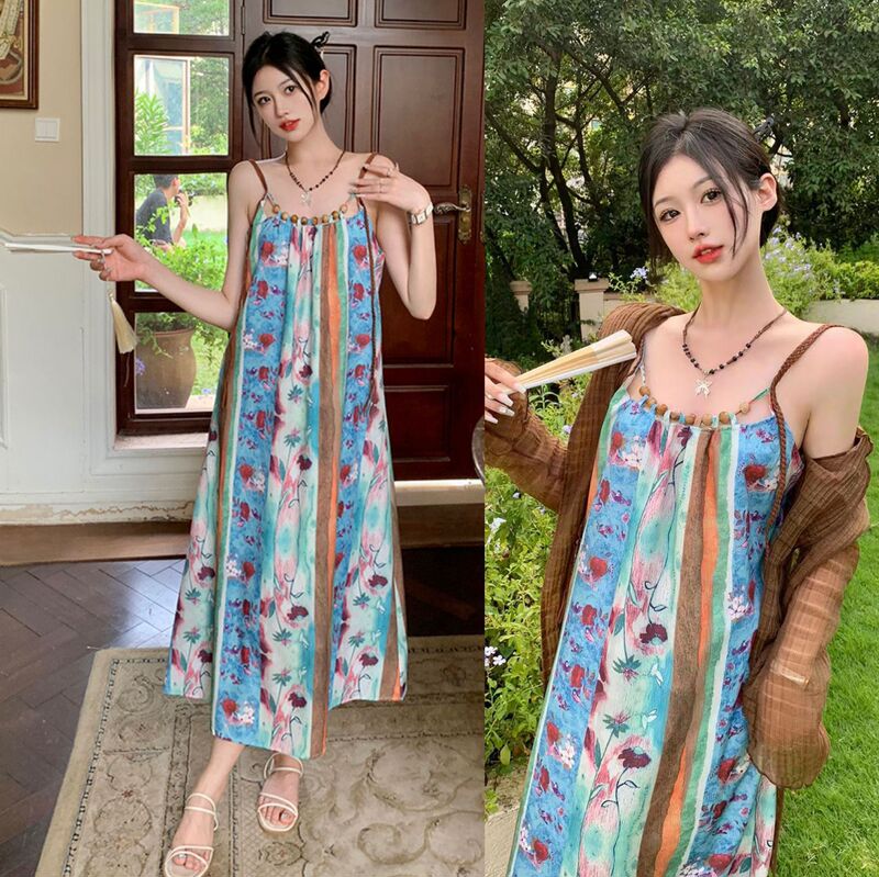2026 Summer New Style French Resort Style Floral Suspender Dress for Women Retro Slimming Look Long Dress