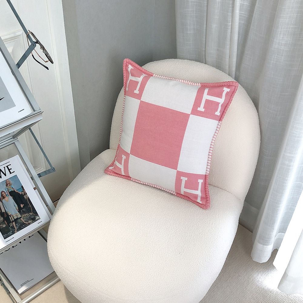 Amazon H 枕北欧モデルルーム昼休みソファクッション車の腰サポート背もたれクッションニット枕カバー