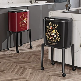 垃圾桶;收纳盒;收纳架