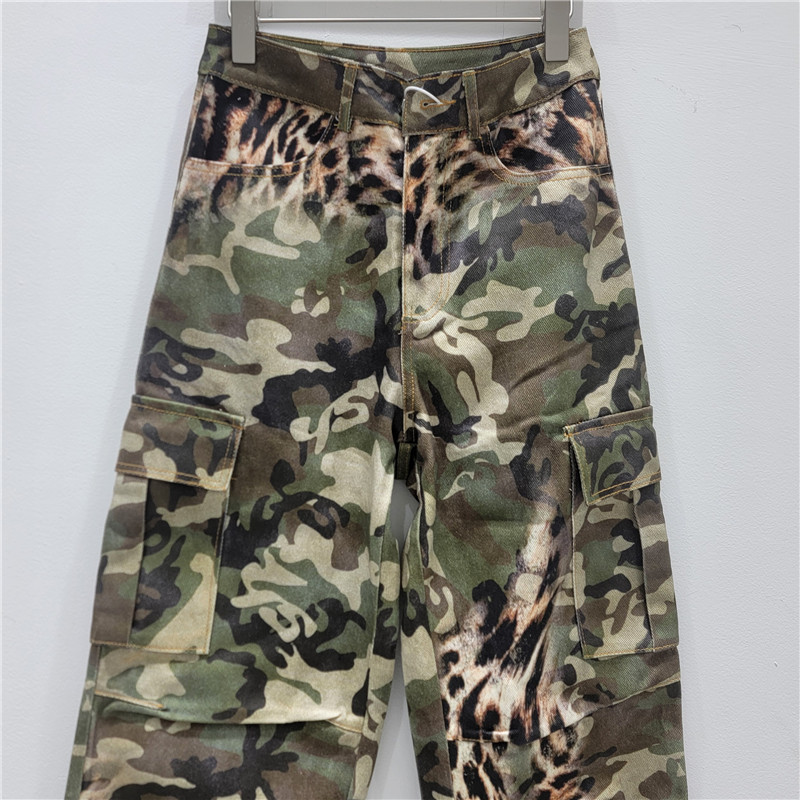 2026 primavera y verano nuevo estilo americano camuflado estampado de leopardo empalmado de bolsillo pantalones de trabajo sueltos delgados pantalones casuales rectos