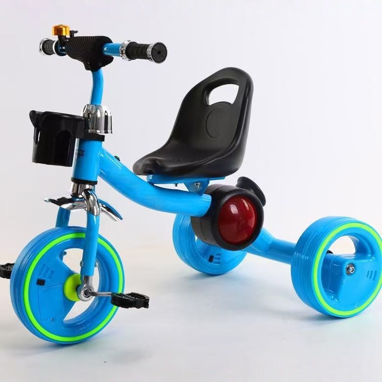 Fabricante nuevo comercio exterior exportación triciclo infantil flash bandas de ruedas música iluminación bicicleta carro bicicleta