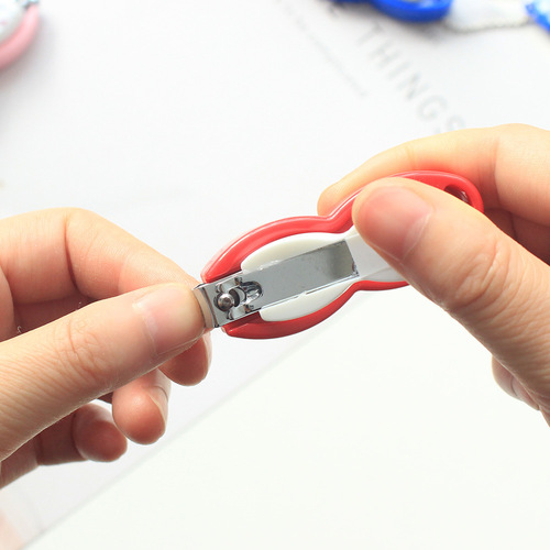 Cute cartoon nail scissors stainless steel manicure nail clippers single household Korean creative portable large nail clippers