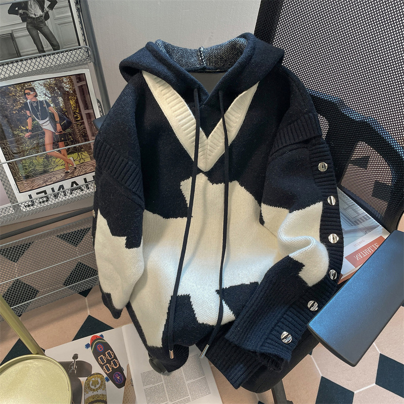 高級芸術感は色にぶつかります。|undefined