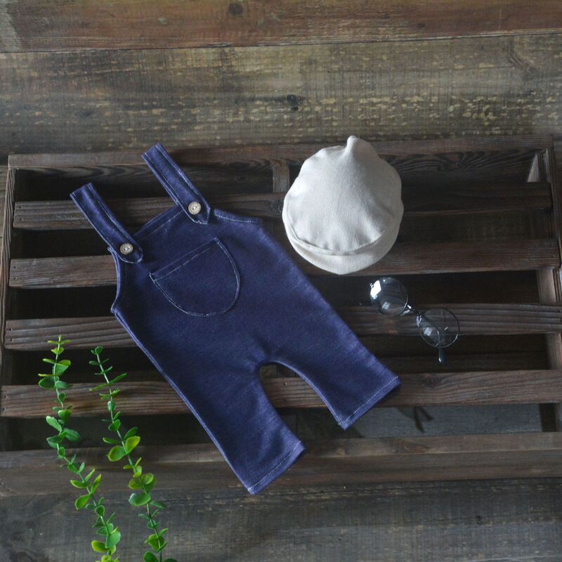 Cross-border supply newborn photography clothing baby photography peaked cap Denim suspender pants three-piece jumpsuit