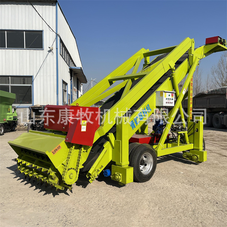 青贮坑饲料取料机 养殖牛羊草料取草机 五米高青储取料车