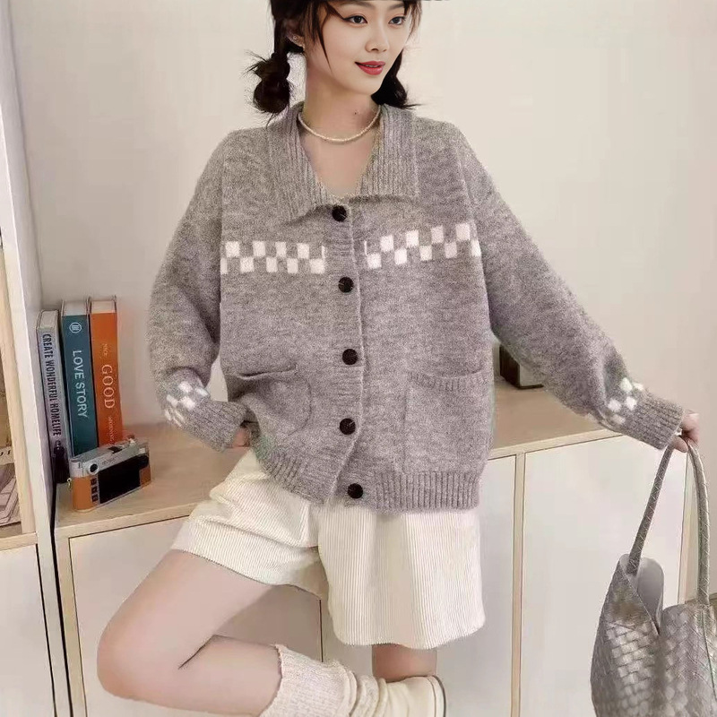 Korean-Style Lapel Lazy Style Loose Sweater Coat for Women, Autumn and Winter 2026 New Soft and Casual Versatile Knit Cardigan Korean-Style Lapel Lazy Style Loose Sweater Coat for Women, Autumn and Winter 2026 New Soft and Casual Versatile Knit Cardigan