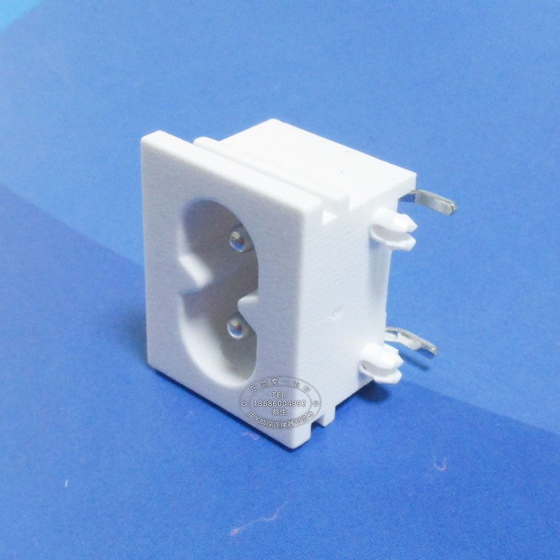 2.5A 5A 250V白色23*18中8字充电口 耐温ROHS料白色两芯插座DB-8