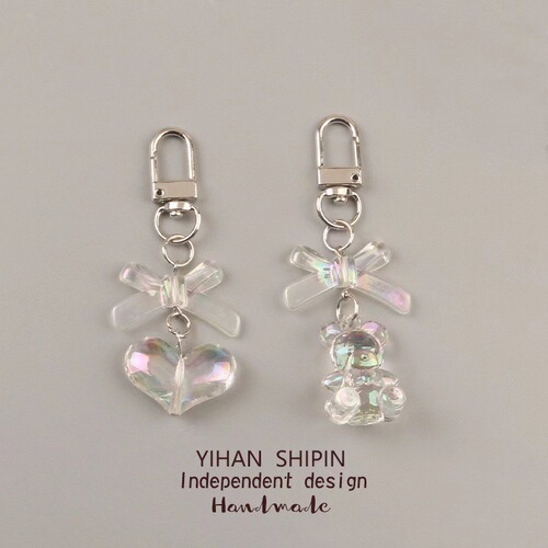 Handmade Heart Bear Keychain Car Ornament Creative Cartoon 3D Figure Accessory Headphone Case Packaging Decor