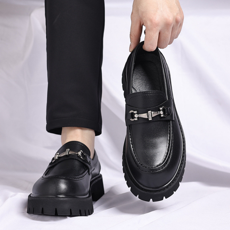 Kişi üçün qalın altlıqlı slip-on ayaqqabı, böyük ölçü