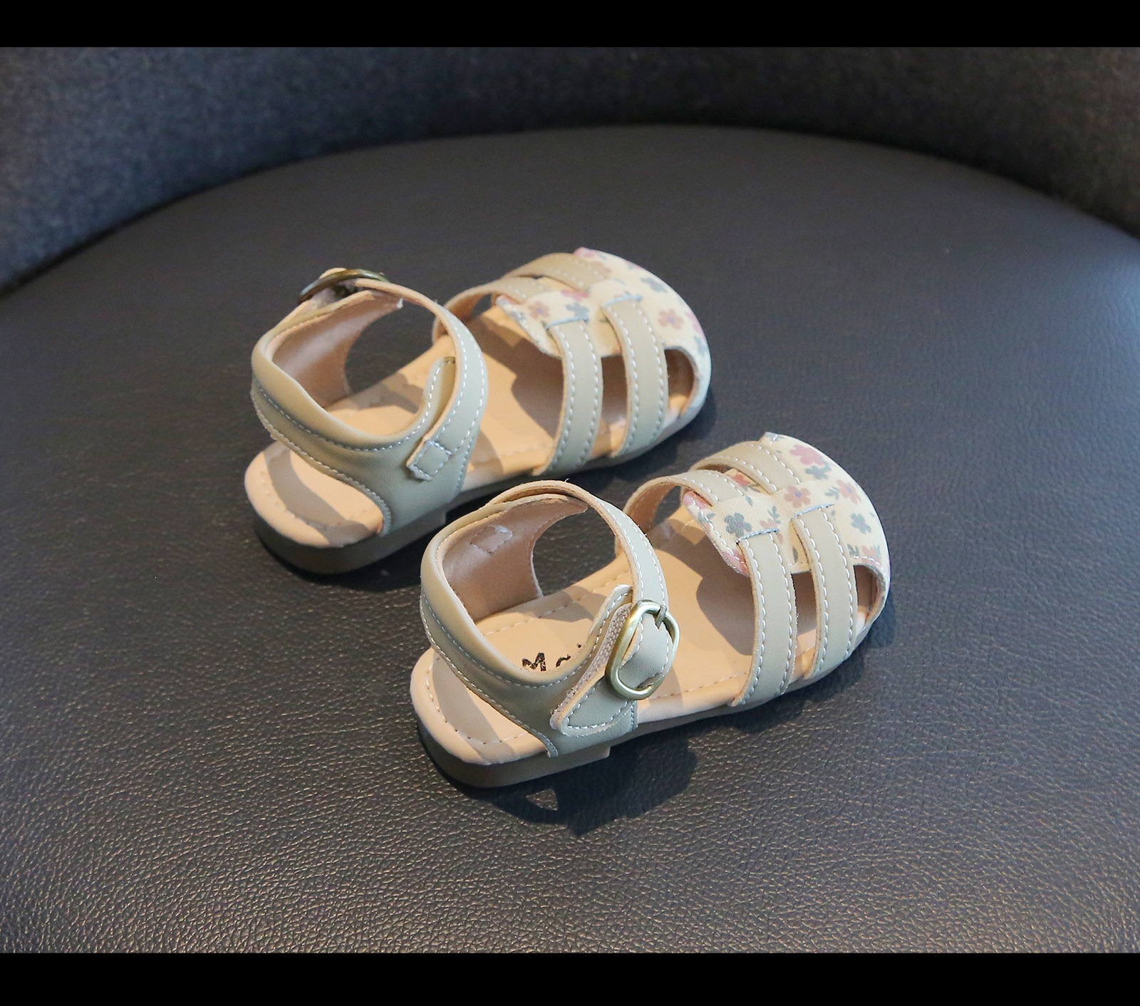 Sandales à fleurs pour bébé fille avec semelle souple_voghion.com
