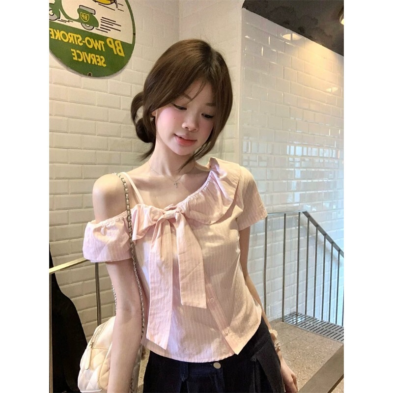 Gentle and Sweet Spicy Girl Style Asymmetrical Neckline Off-Shoulder Bow Short-Sleeve T-Shirt, Summer Fashion with a High-End Feel, Slim Fit Versatile Top Ins Gentle and Sweet Spicy Girl Style Asymmetrical Neckline Off-Shoulder Bow Short-Sleeve T-Shirt, Summer Fashion with a High-End Feel, Slim Fit Versatile Top Ins