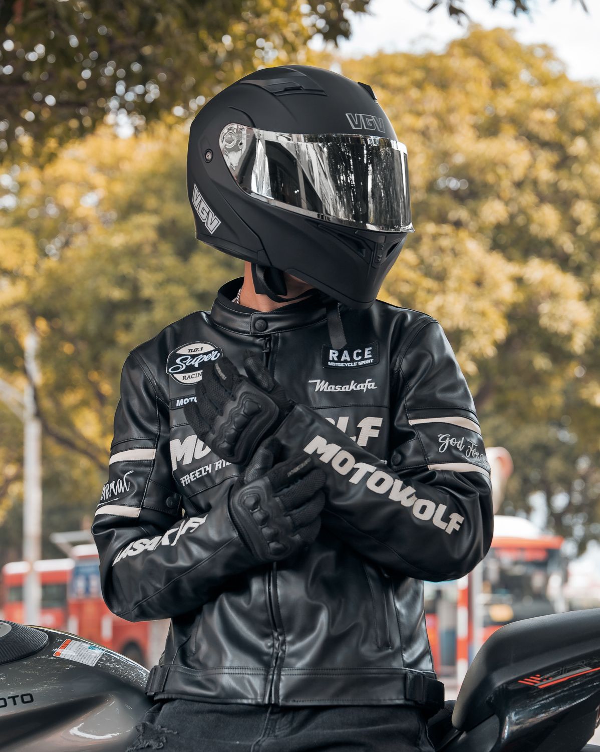 2025 New VGV Motorcycle Helmet Dual Lens Full Face 3C Certified