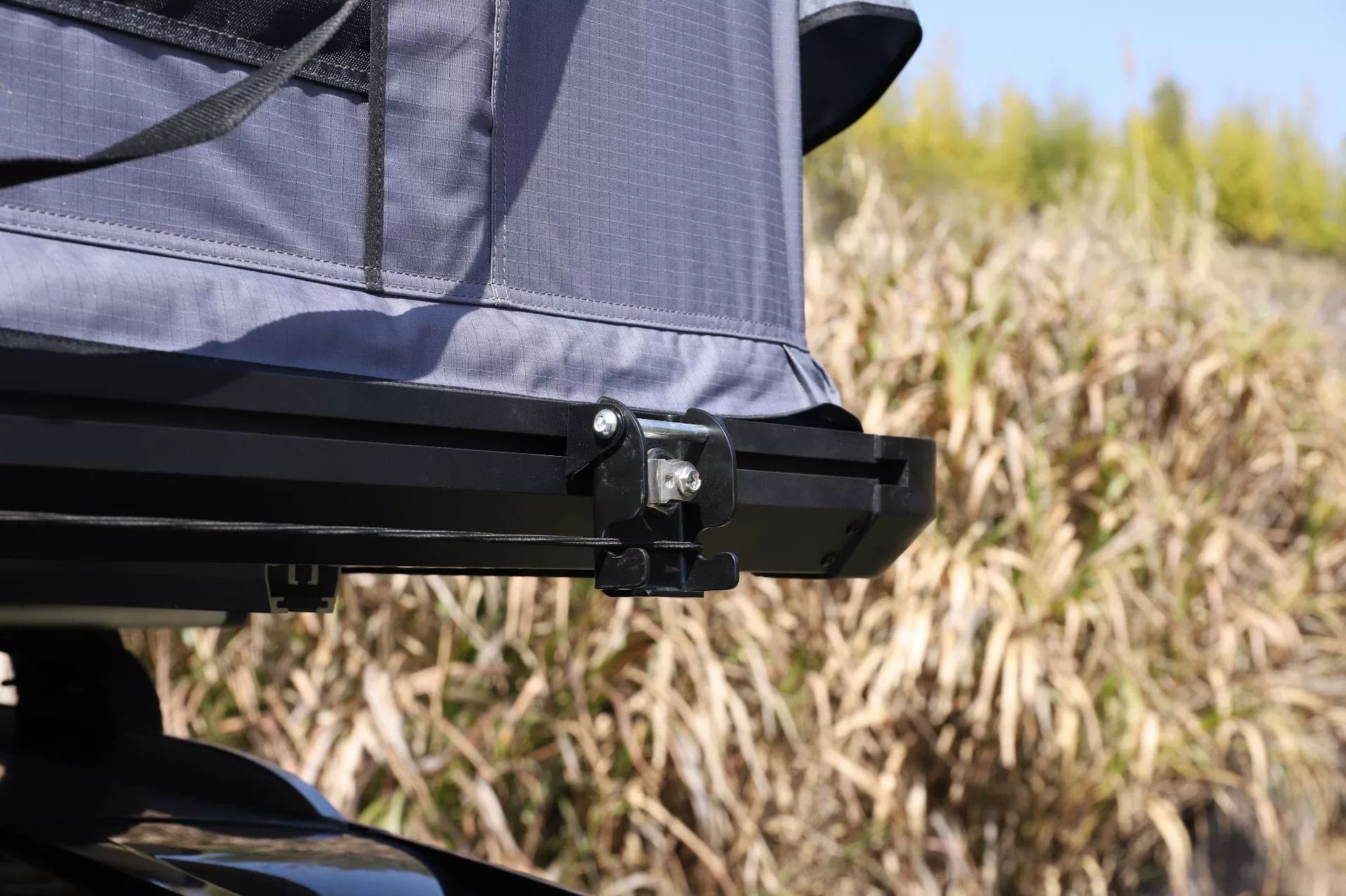 Outdoor aluminum shell folding tent automatic roof tent room double self-driving travel car car luggage rack tent