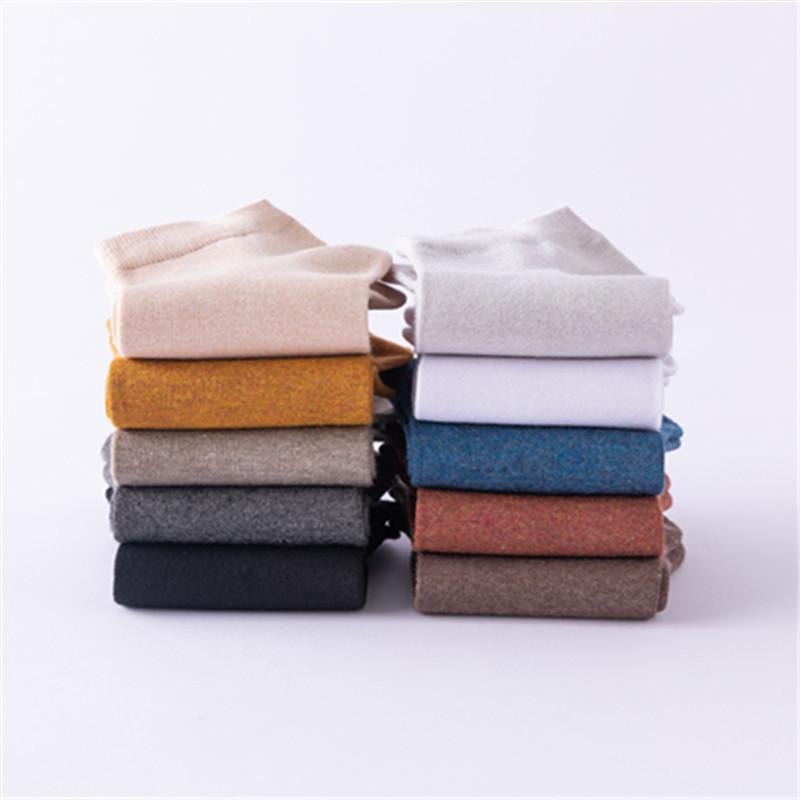 Cuatro estaciones de color sólido tubo corto Calcetines de barco de los hombres de fibra de bambú calcetines retro invisible transpirable sudor-absorbente calcetines de algodón