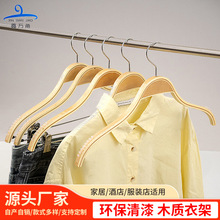 ���b��ľ�¼ܷ����o����Ů�b��ͯ�A��ľ�|���b�·������ѝ���ռ{