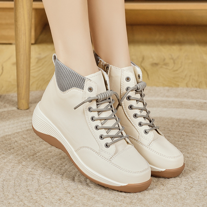 新款透气休闲外贸皮鞋女软底轻便小皮鞋时尚百搭女短靴潮女休闲鞋