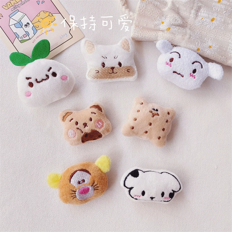 Маленькая Красная книга такая же Милая мультяшная плюшевая кукла студенческий подарок DIY брошь носки тапочки Чехол для мобильного телефона аксессуары