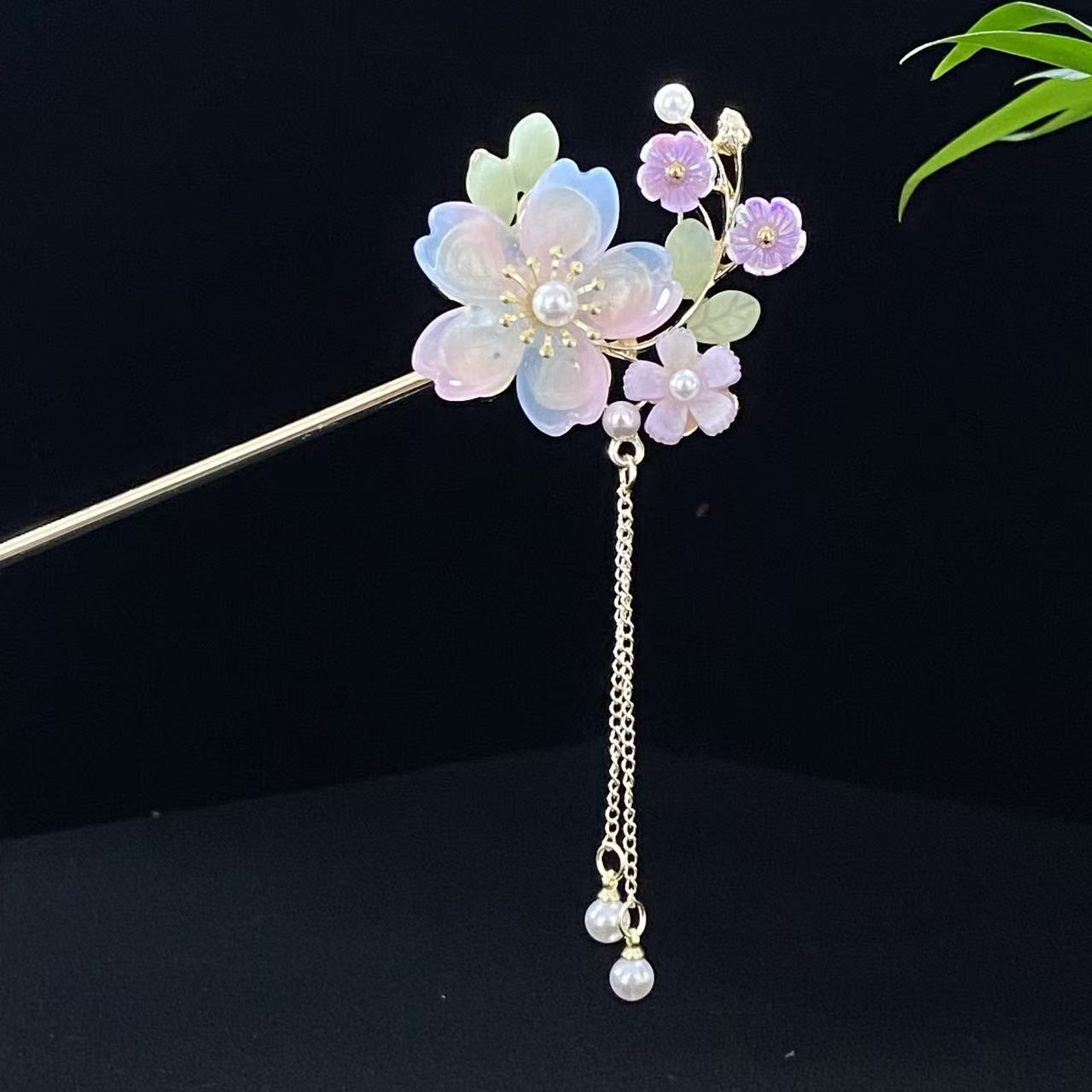 Hairpin (purple) 1797
