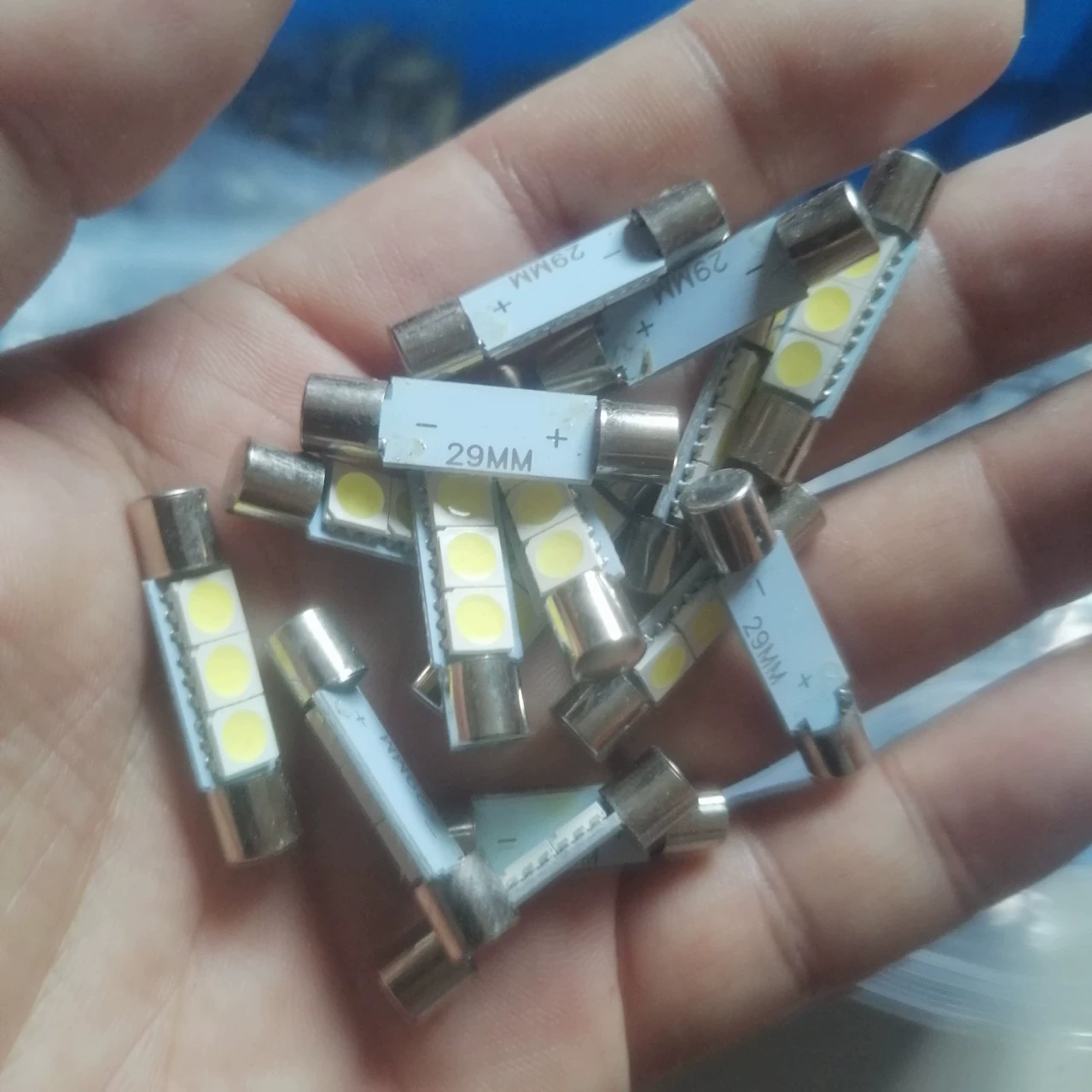Двойной наконечник с плоской головкой ST6 5050 3SMD 29 мм B6LED, светильник для зеркала для макияжа, солнцезащитный козырек, светильник для карты, лампа для чтения