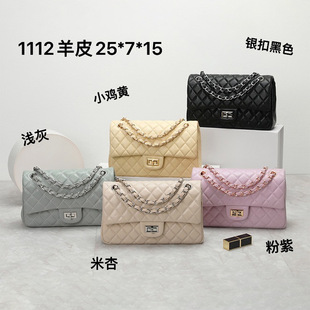 �¿�r����Ƥ���Ů��朗l��Ů�μ��б��С���L��ƤŮ�����l