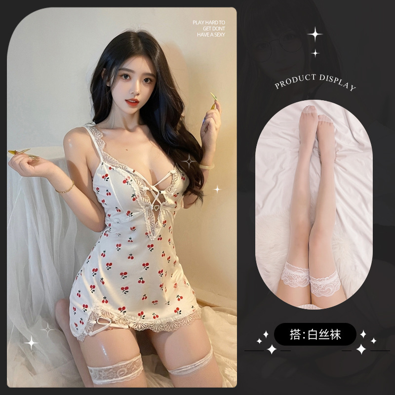 체리 드레스 + 스타킹
