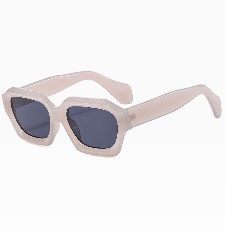Streetwear Solid Color Ac Square Full Frame Women's Sunglasses display picture 4