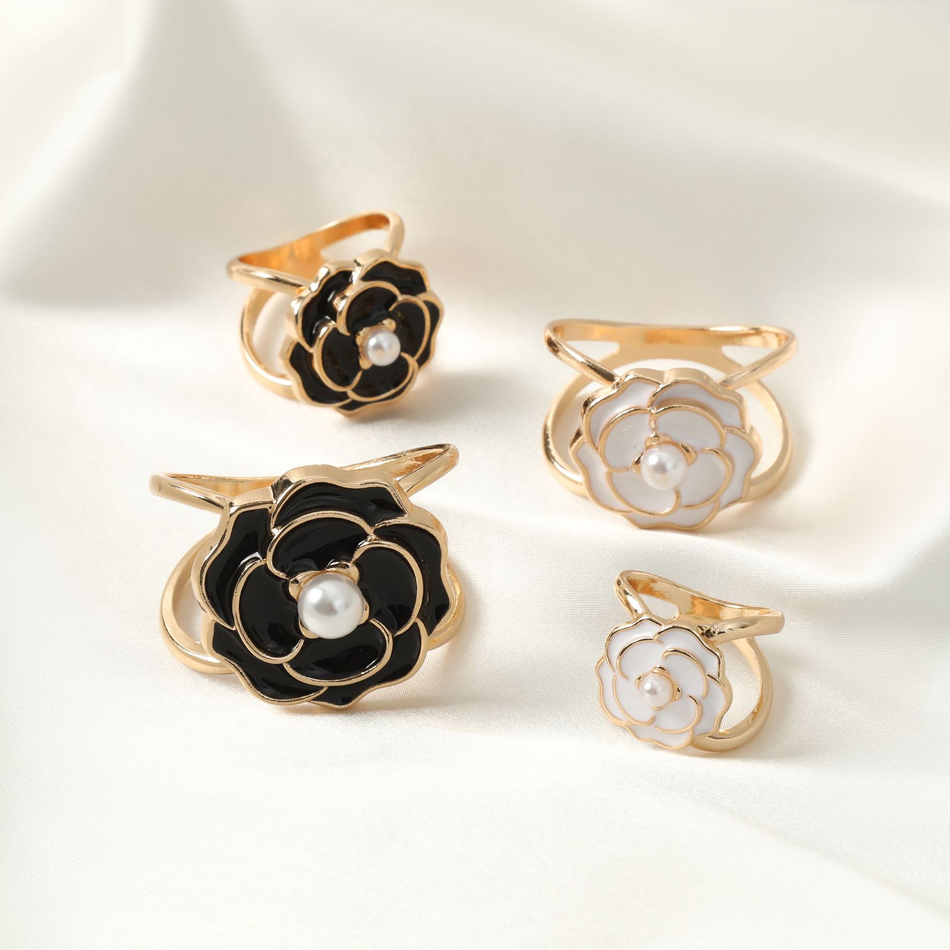 Corea del Sur bufandas multifuncionales perlas de alta calidad moda nueva camellia bufandas decorativas bufandas correa de cabello fija