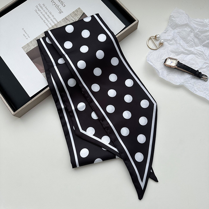 Punto de borde fondo negro