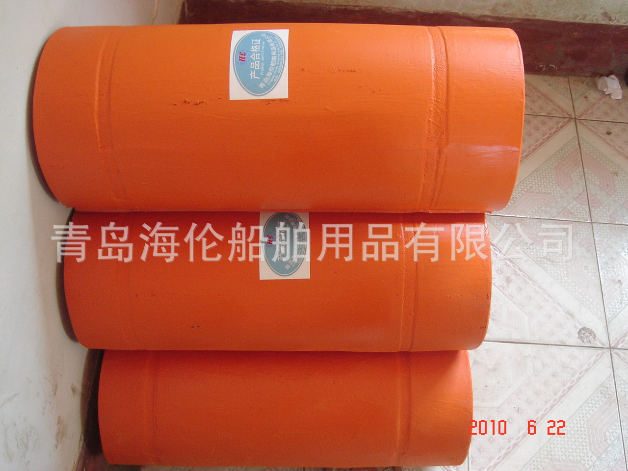 水上管道浮体、石油管道输油浮子  疏浚工程浮筒防撞设施山东否是